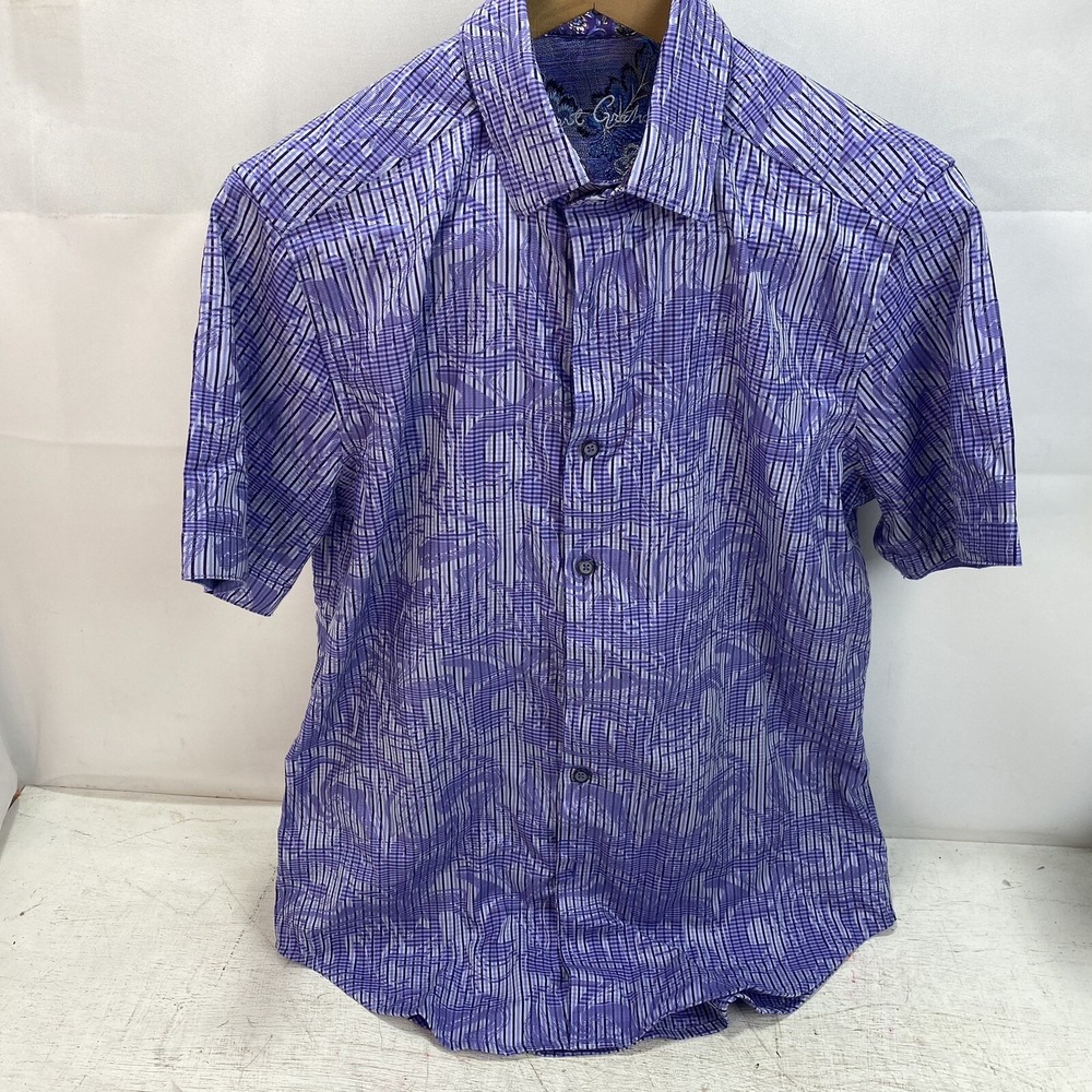 NWOT Robert Graham Men's Small Purple Print Shirt. RN#81913 CA#26689